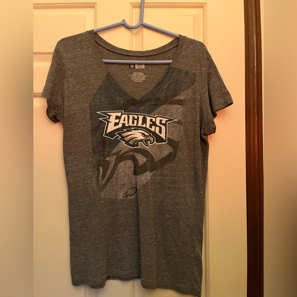 Eagles tshirt